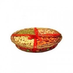 1/2 Kg dry fruits ( Will Deliver With Flowers Or Cake Only )