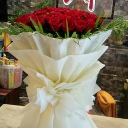 Brilliant Blooms by Online Flowers Cakes Delivery